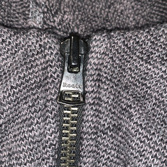 Gently Loved Authentic Roots Terry Cloth Lined 1/4 Zip Hoodie **Unisex** - Picture 7 of 10